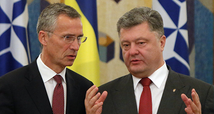 Presidente de Ucrania, Petró Poroshenko, secretario general de la OTAN, Jens Stoltenberg